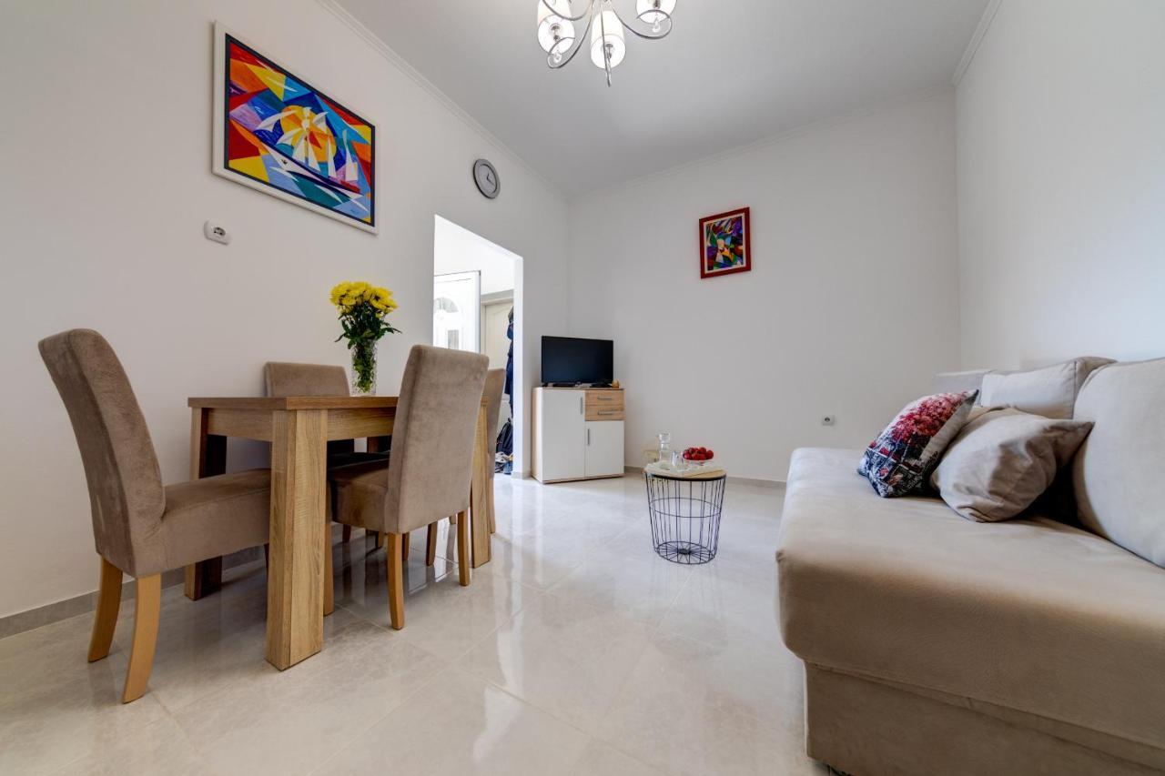 Sunny Nest Apartments Kotor Ngoại thất bức ảnh
