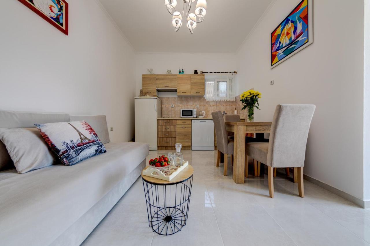 Sunny Nest Apartments Kotor Ngoại thất bức ảnh