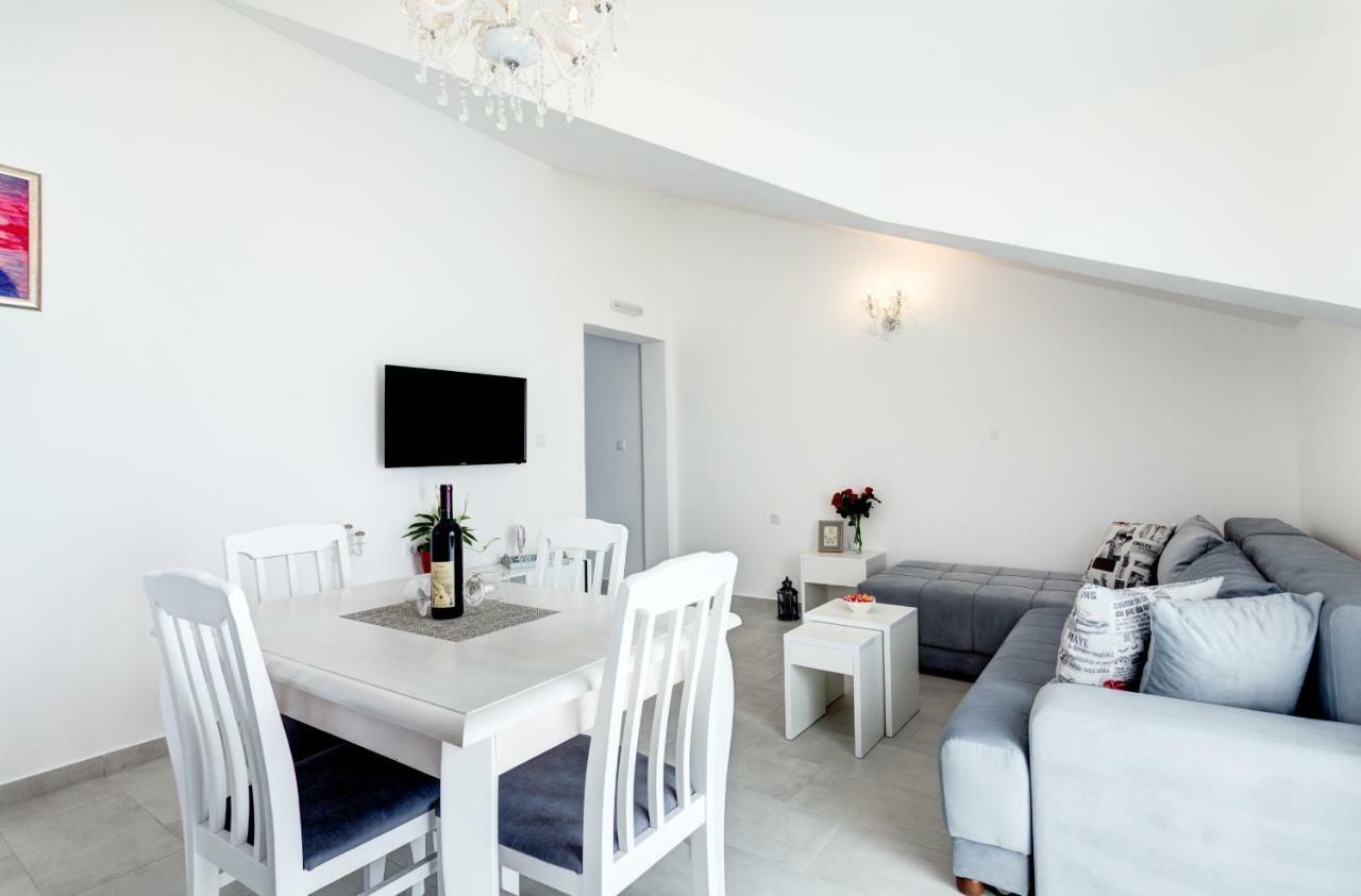 Sunny Nest Apartments Kotor Ngoại thất bức ảnh