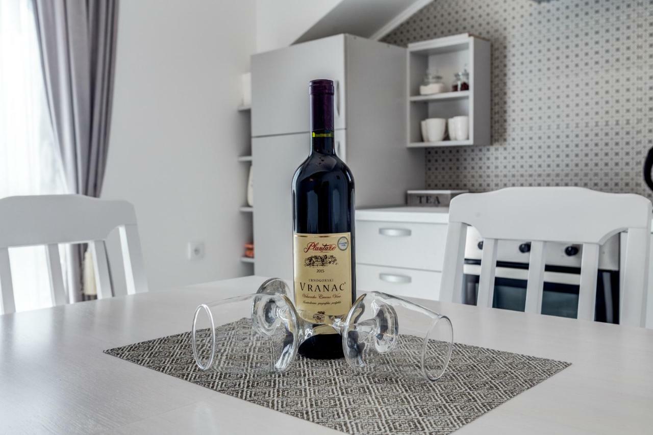 Sunny Nest Apartments Kotor Ngoại thất bức ảnh