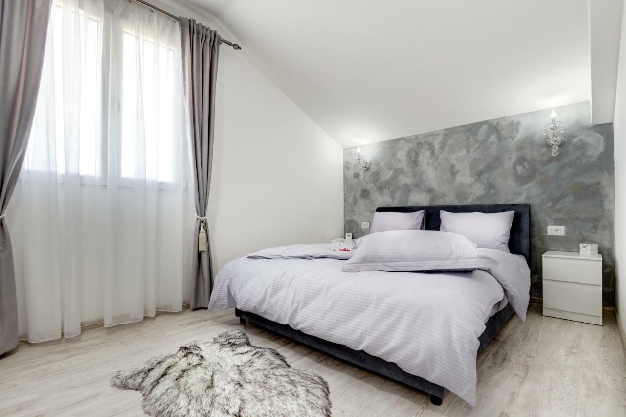 Sunny Nest Apartments Kotor Ngoại thất bức ảnh