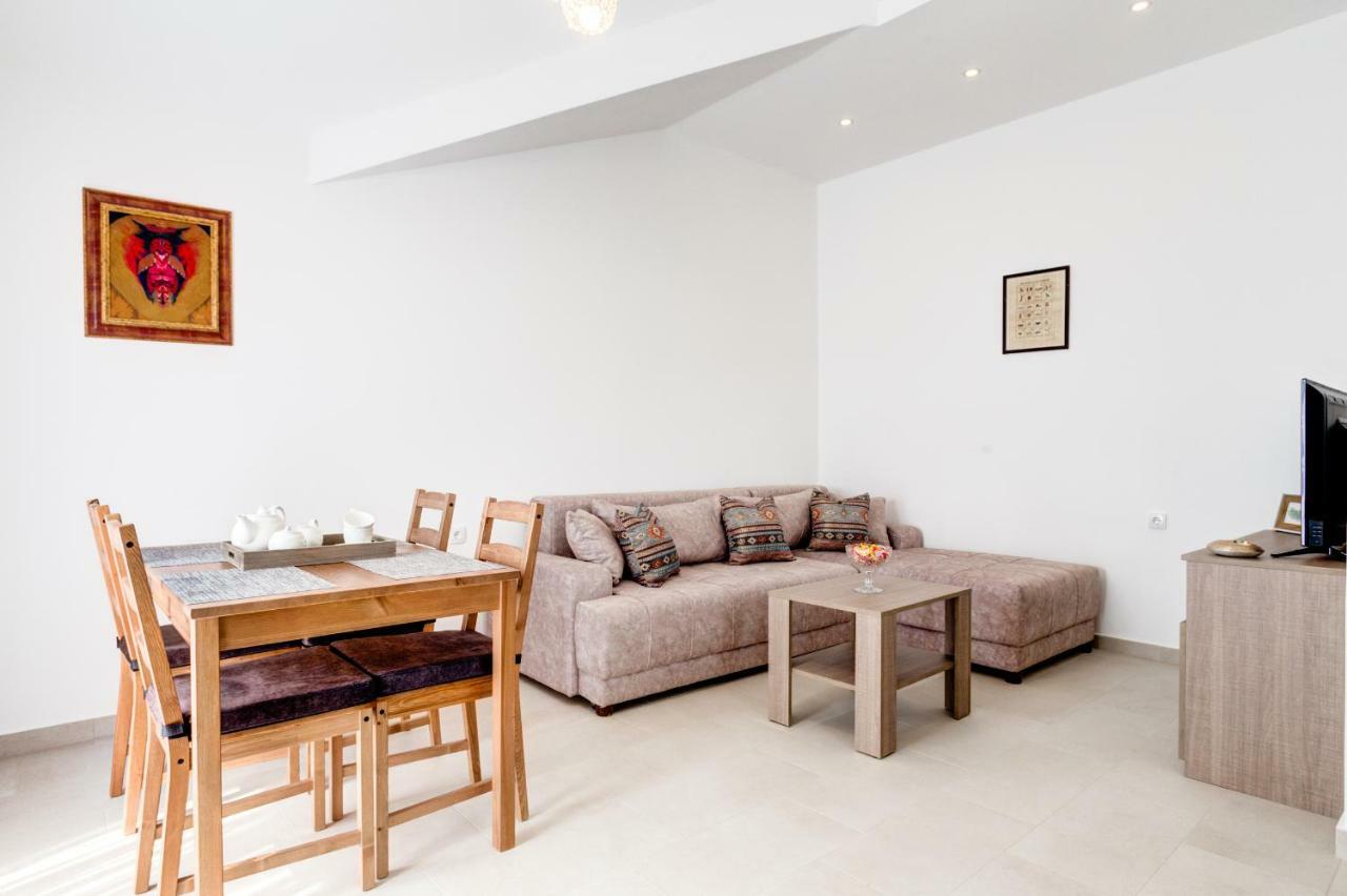 Sunny Nest Apartments Kotor Ngoại thất bức ảnh